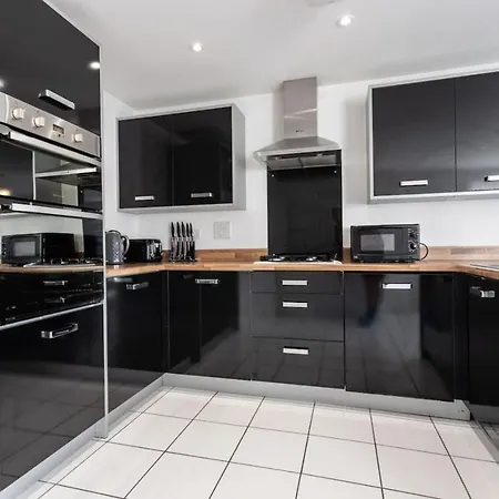 Holiday home Overdrive Rd - Long Contractors By Shortstayuk Bristol