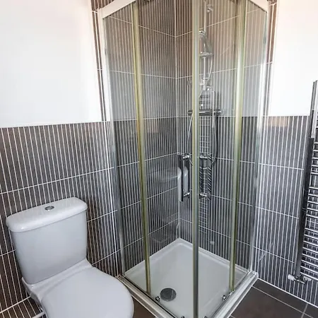 Holiday home Overdrive Rd - Long Contractors By Shortstayuk Bristol